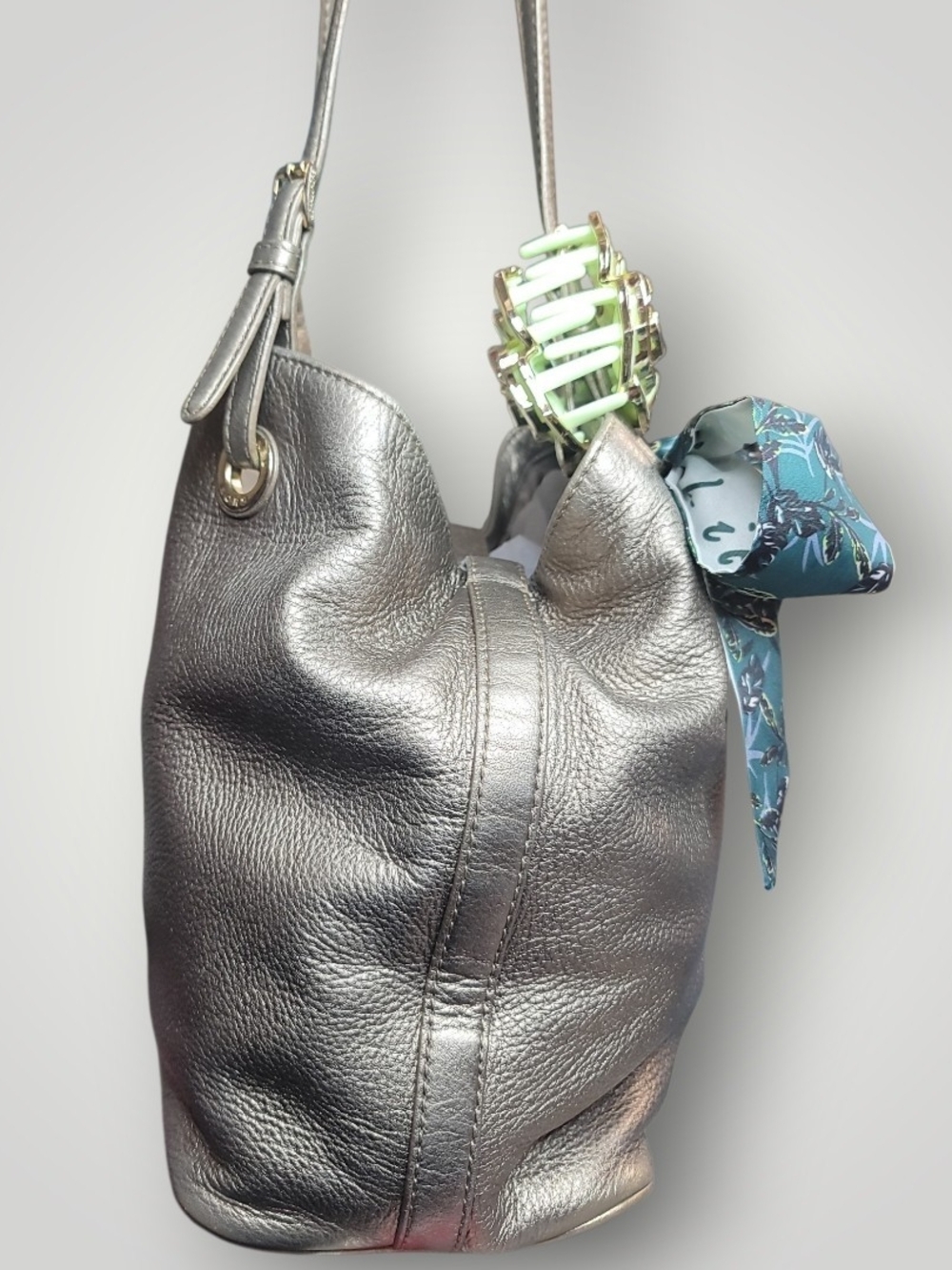 Michael Kors Gold Leather Shoulder Tote with Teal Floral Scarf And Hairclip - Picture 4 of 8